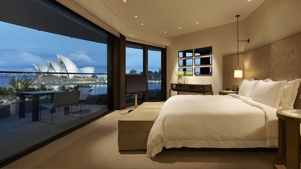 world-of-hyatt-hotel-rewards-program-1